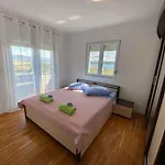 Two-bedroom In I Apartamento