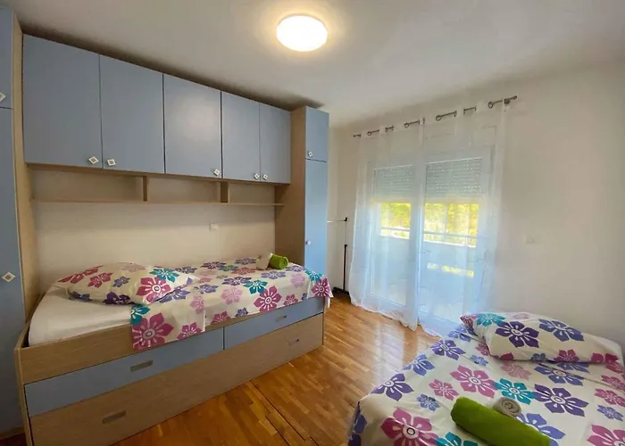 Apartamento Two-bedroom In I