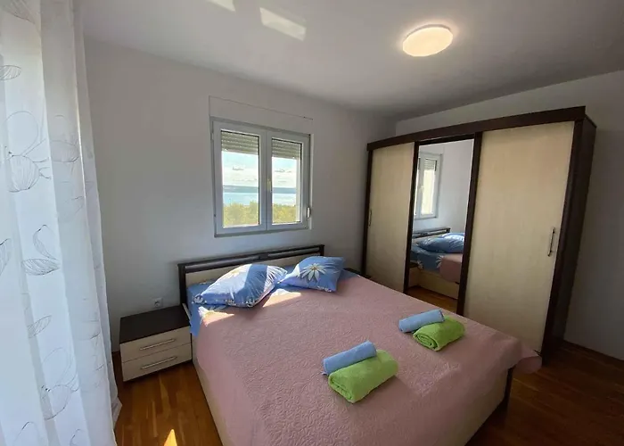 Two-bedroom In I