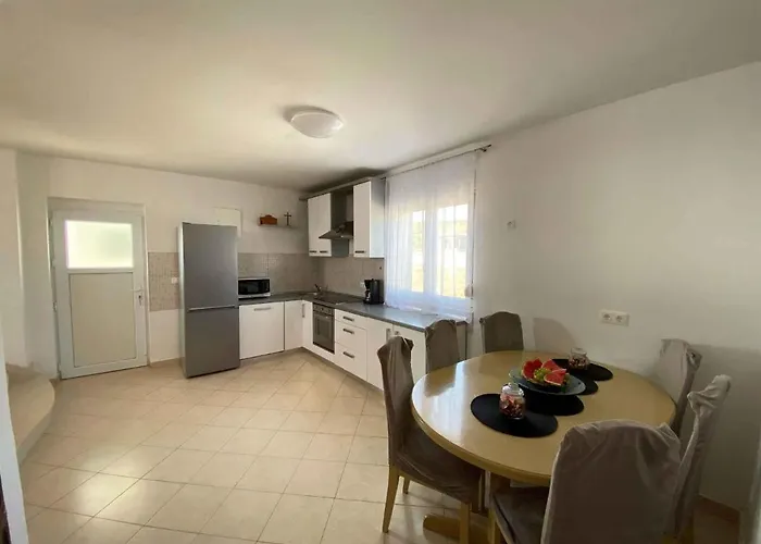 Two-bedroom In I Apartamento